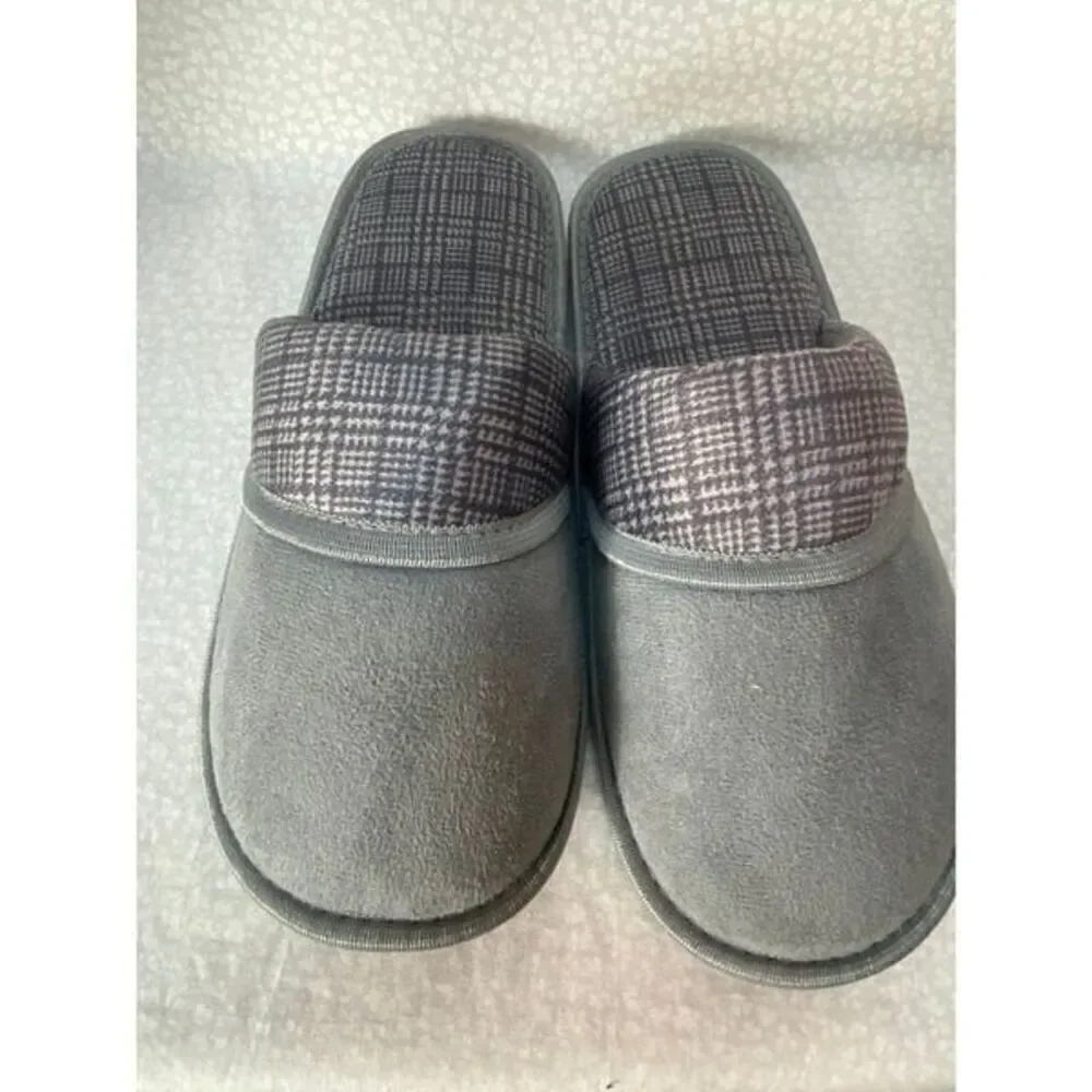 GOLDTOE Men's Size Medium (8-9) Gray Memory Foam Slippers.